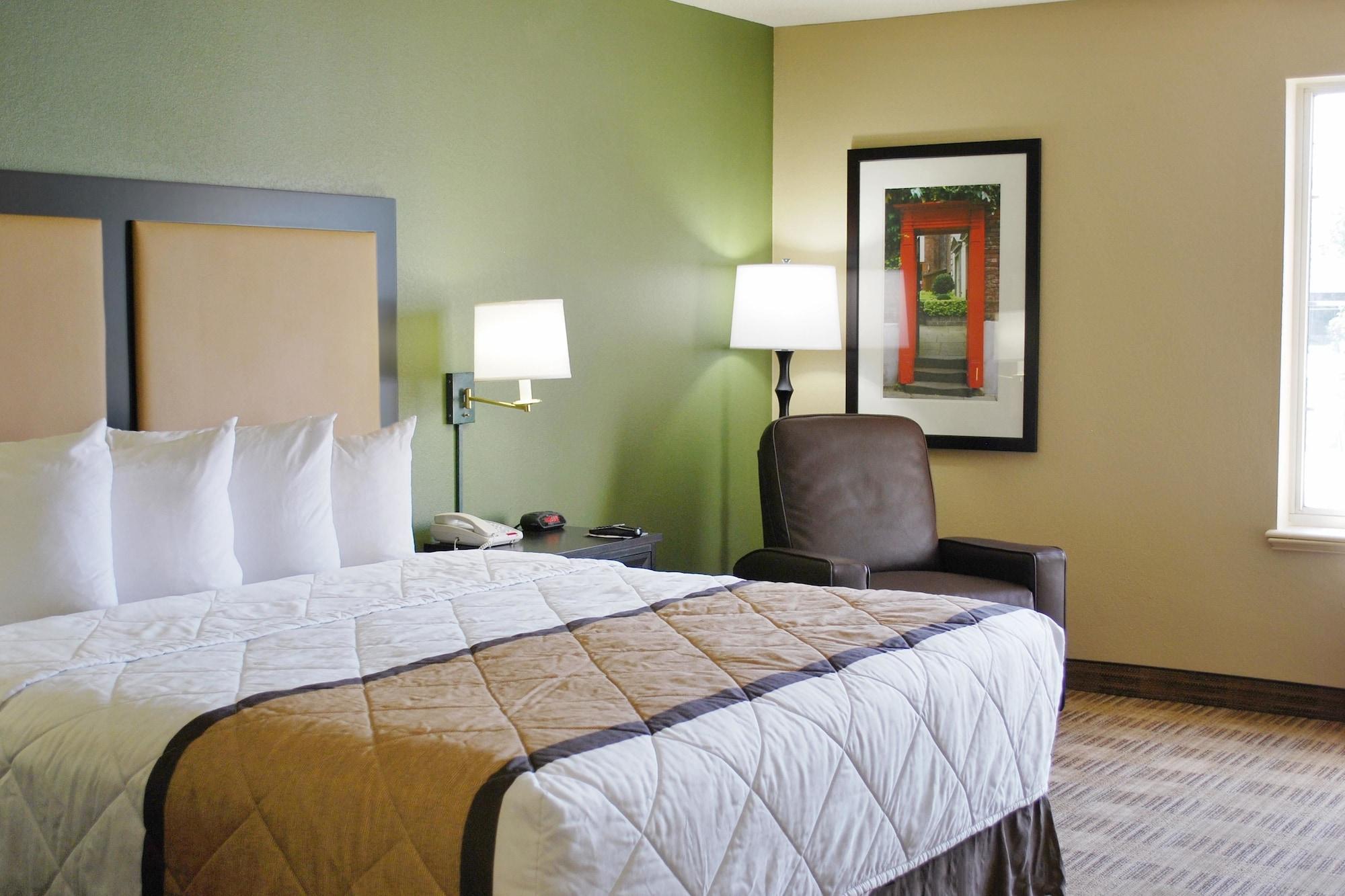 Extended Stay America Suites - Boston - Waltham - 52 4Th Ave Екстер'єр фото